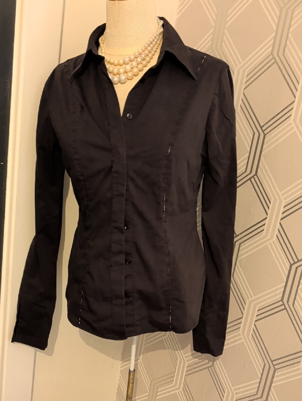 le chateau Black Fitted Button-Down Shirt